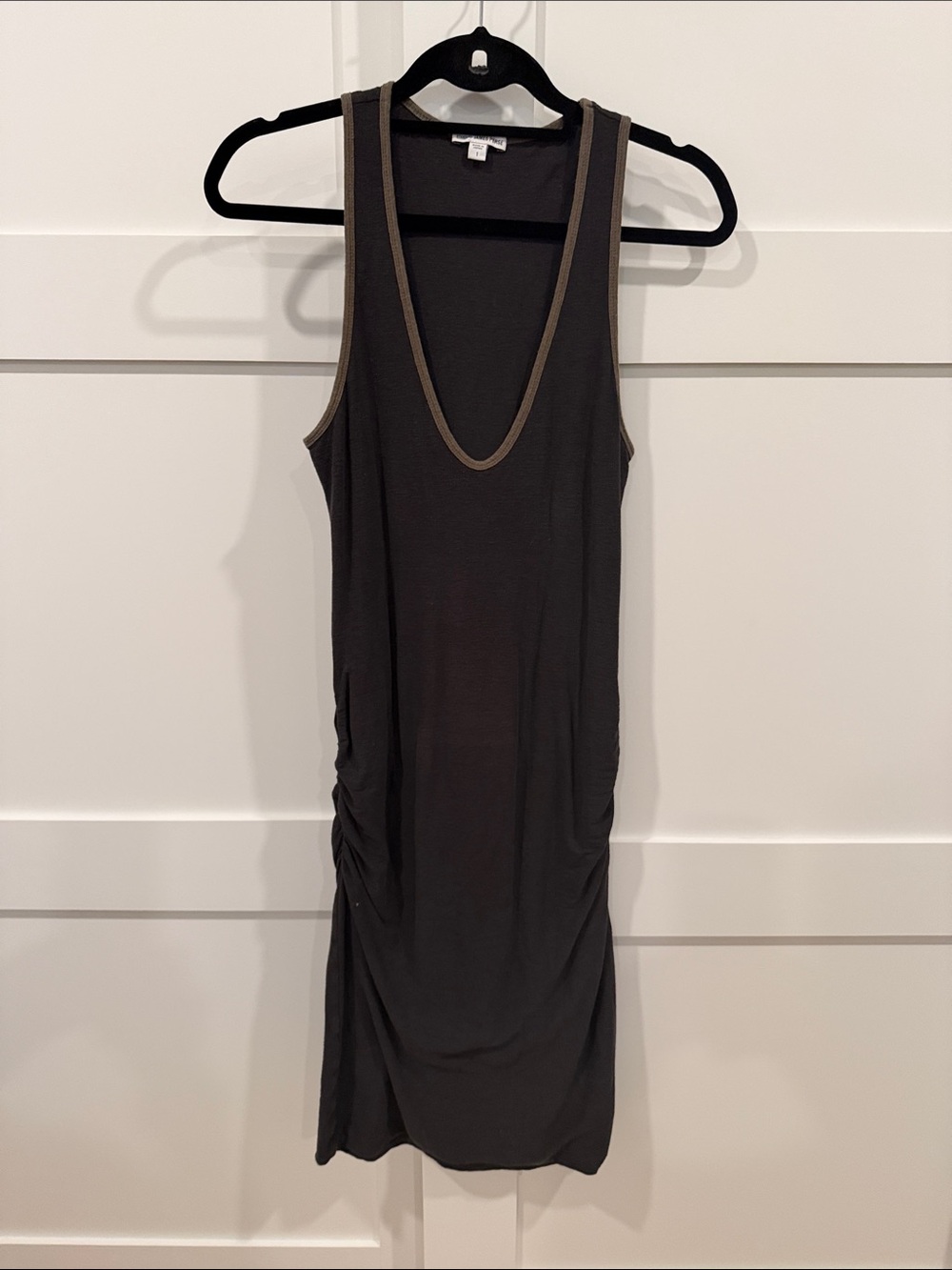 James Perse Charcoal Sleeveless V-Neck Midi Dress with Tan Trim